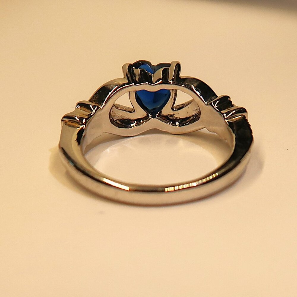 Tell the Surgeon Not to Drop It Silver Tone Ring Hands Holding My Blue Heart - Picture 2 of 9